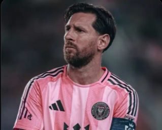 Messi Raises Injury Concern in Miami Match
